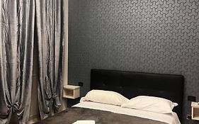 International Hotels
